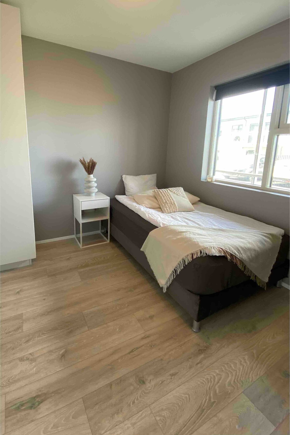 Cozy apartment in njardvik