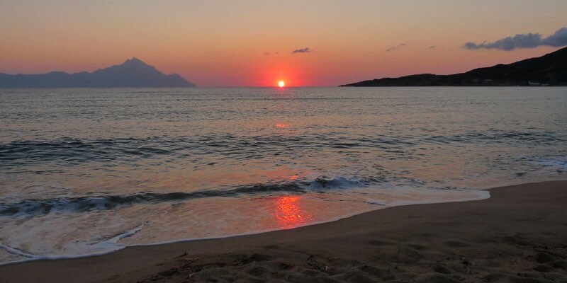 Traditionelles Appartement "Athos Shadow" am Meer