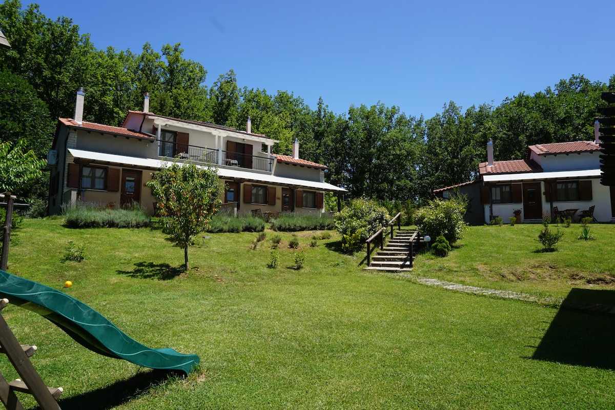 KEDROS HOLIDAY HOMES