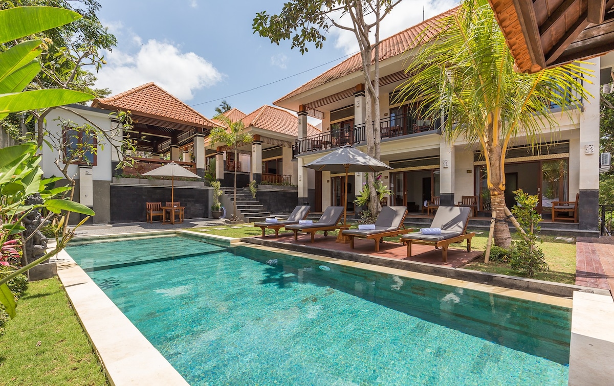 高档的巴厘岛风格概念，坐落在伯拉瓦（ Canggu ）