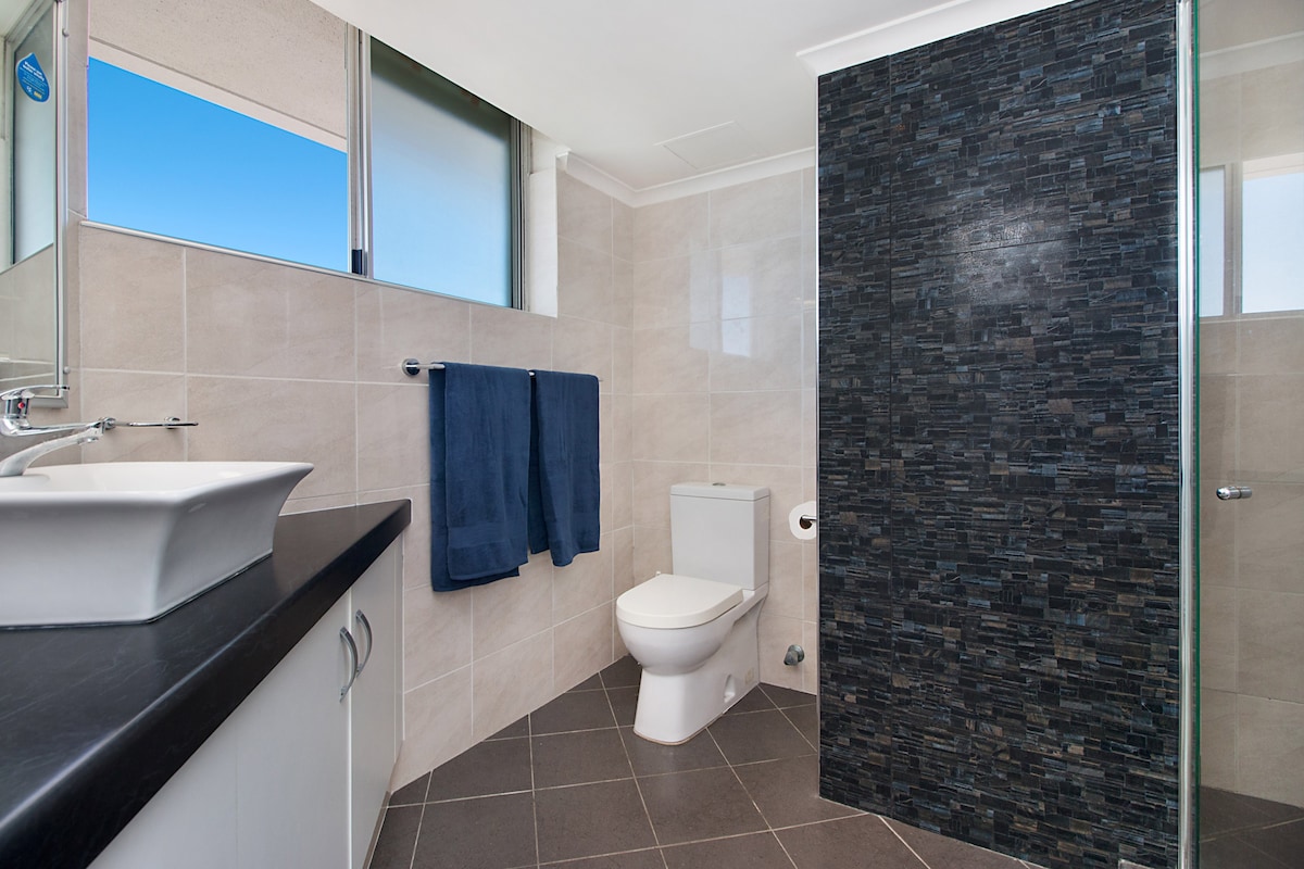 Unit 131 Points North Apartments Coolangatta