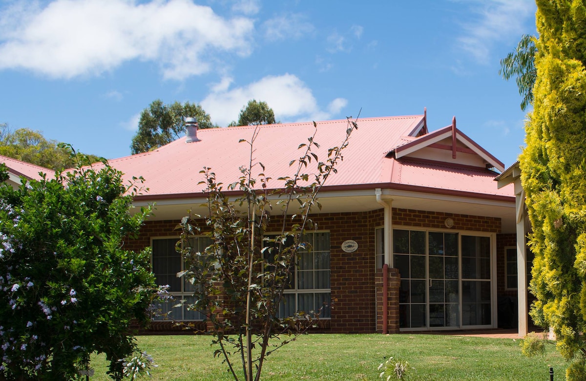 Karri Ridge Chalet - Hamelin