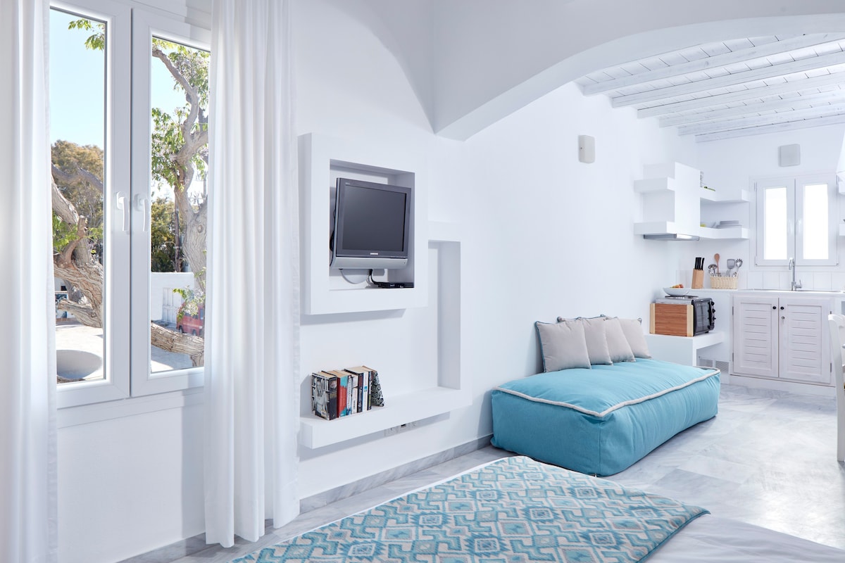 Mykonos Town Suites - Superior Studio