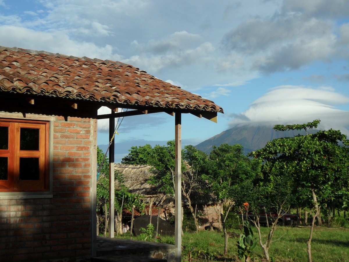 Cabana Beate ，火山景观