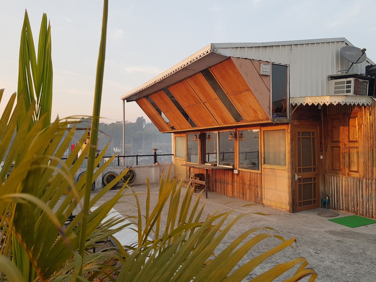 Devalsari Retreat 
A Boutique Homestay