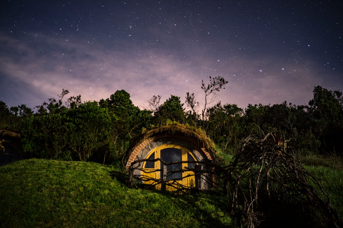 Casa Hobbit en The Secret Garden Cotopaxi