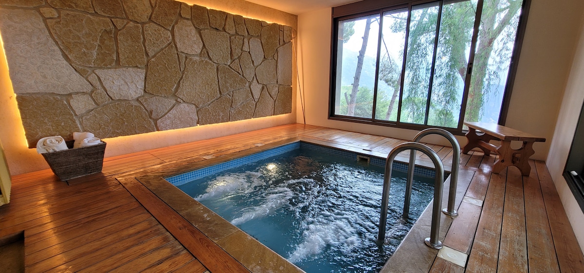 Mont D'Almaz Winery Villa  Jacuzzi, Sauna & Tennis