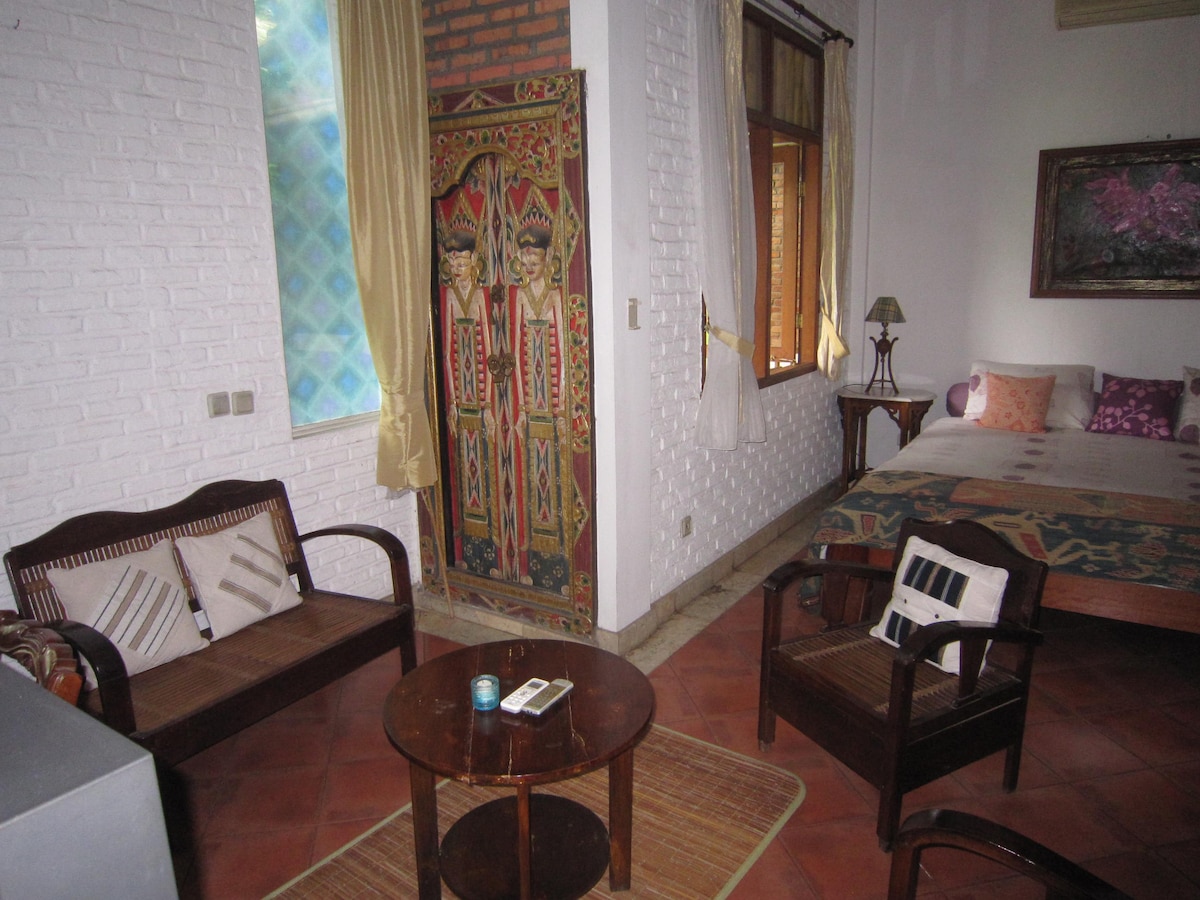 Metina 's Tropical Villa - Mawar或Rose Room