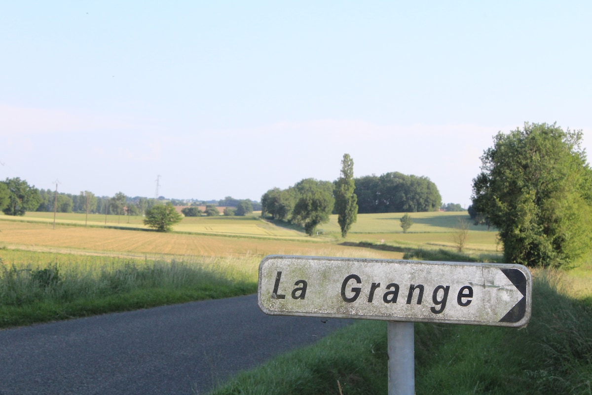 Charming idyllic Gascony farmhouse