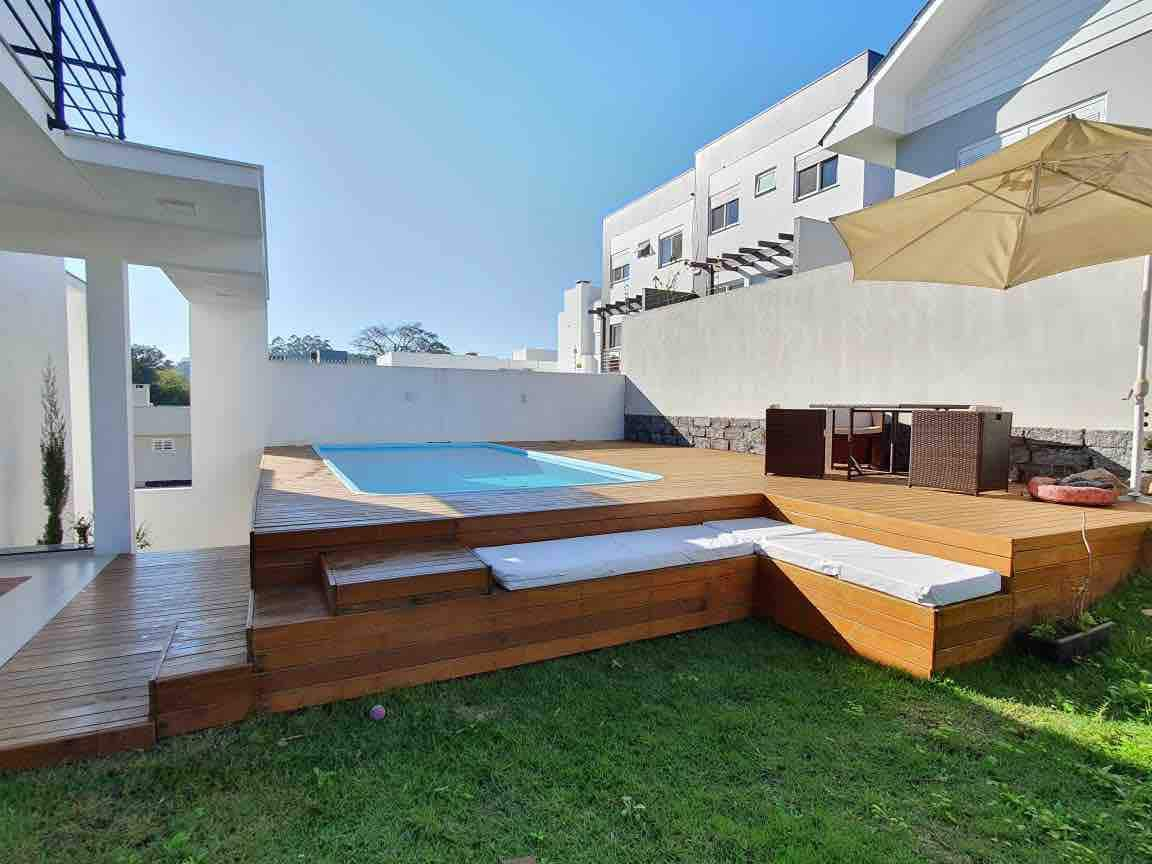 Casa confortável com piscina