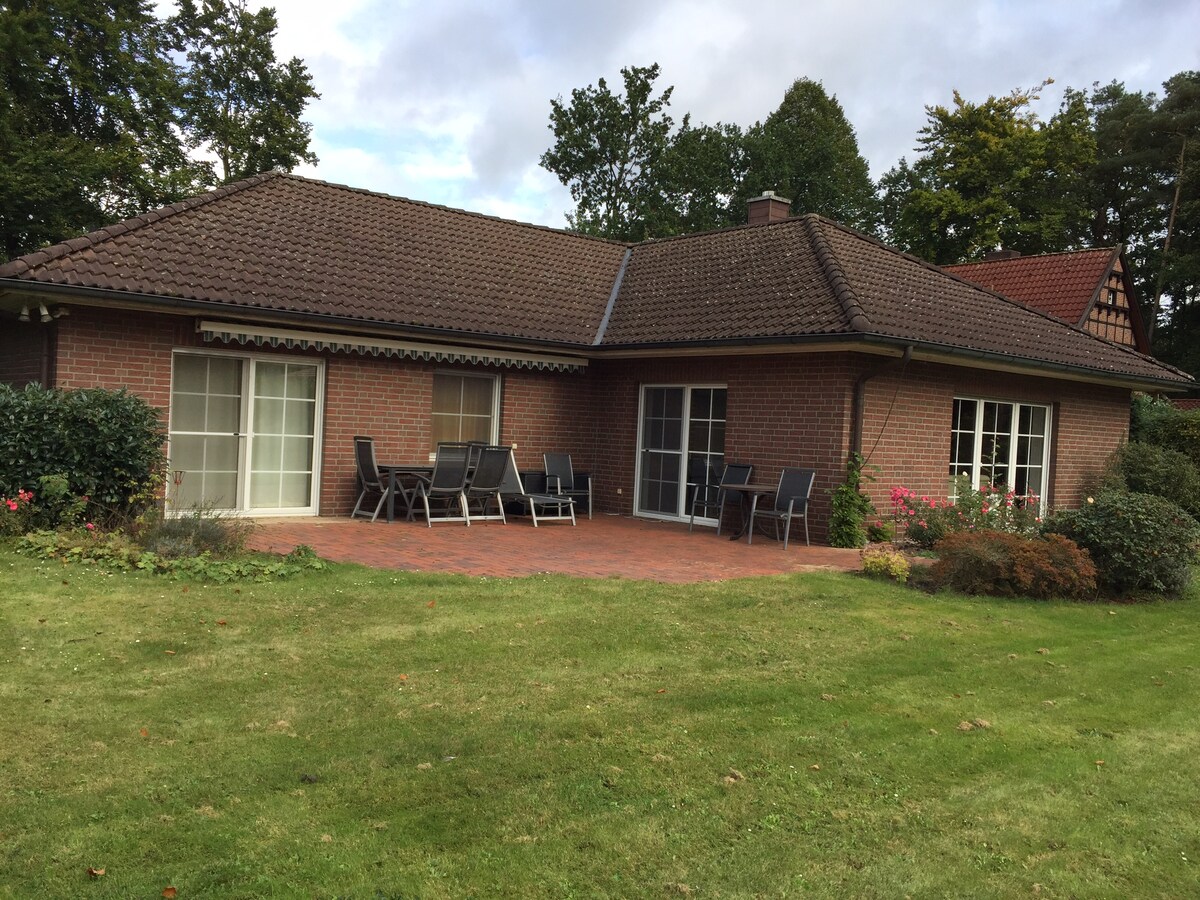 deutsch evern整套平房 · 宽敞的独立平房有漂亮的花园