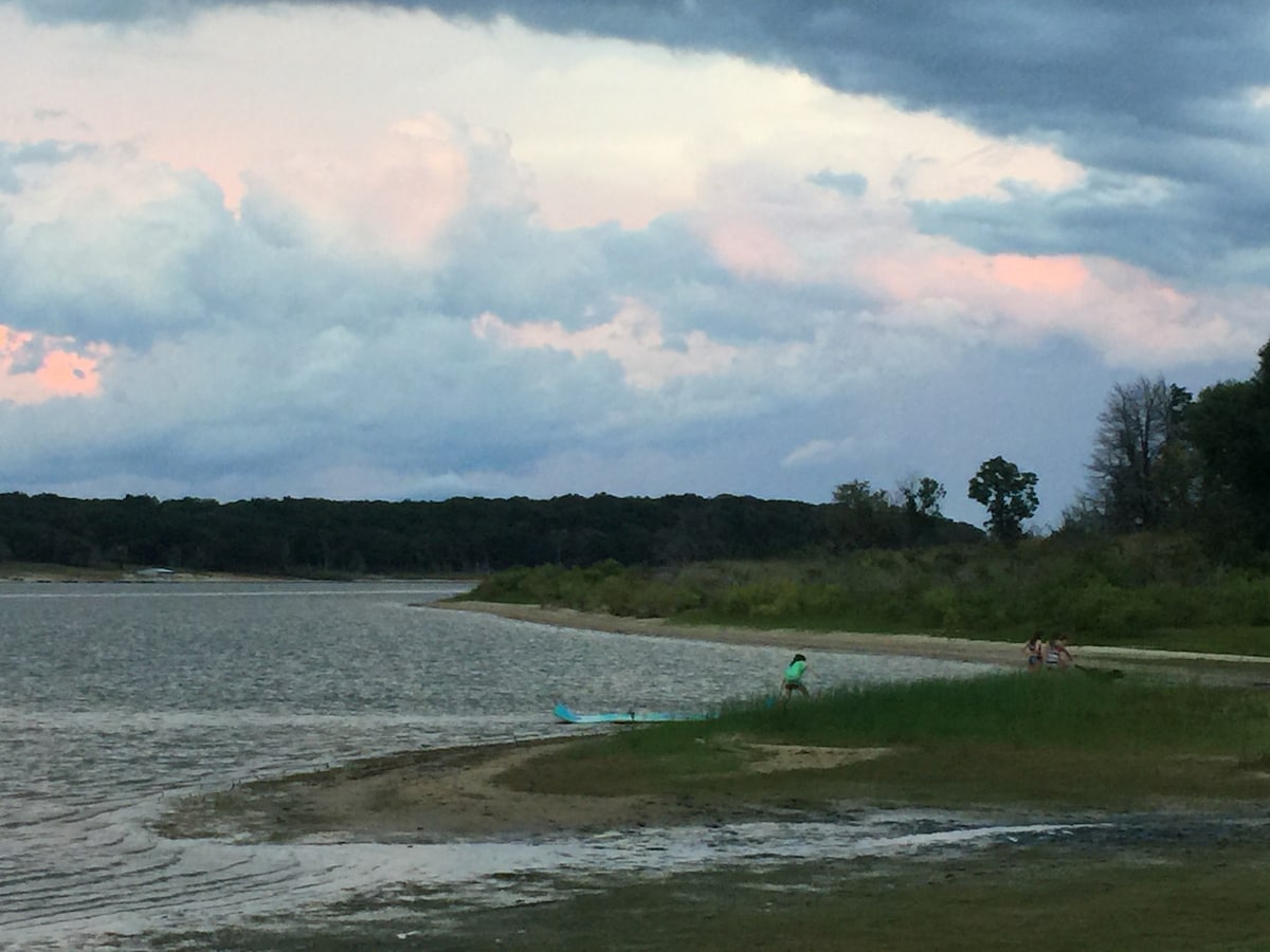 Lake Texoma Sandy Creek Cove Retreat