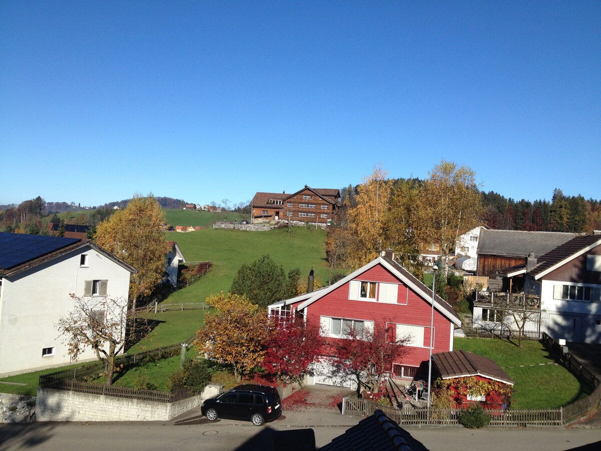 Liebevoll eingerichtetes Studio nahe Appenzell