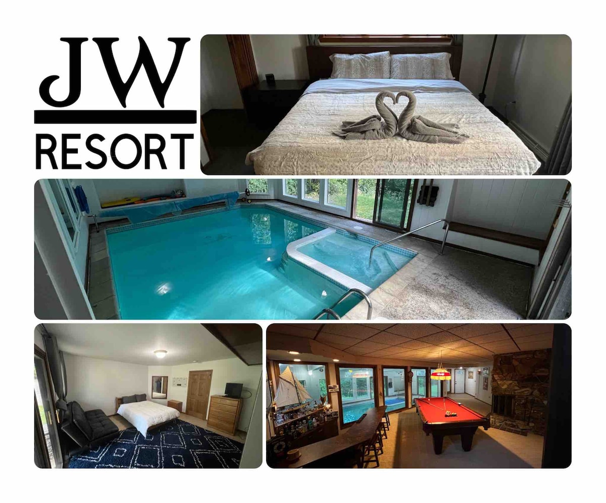 J.W. Resort Master Suite, Guest Room & Indoor Pool