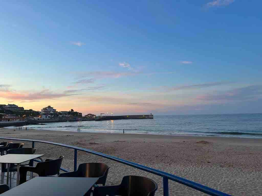 Comillas Chalet “La Higuera” en playa de