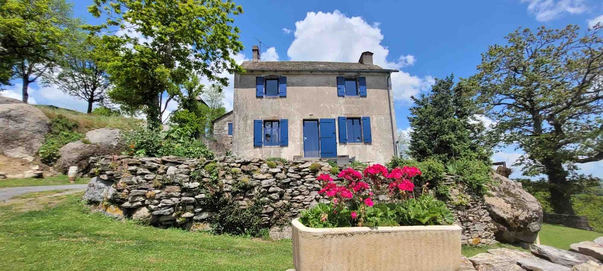 Gîte à la tour de Peyrebrune