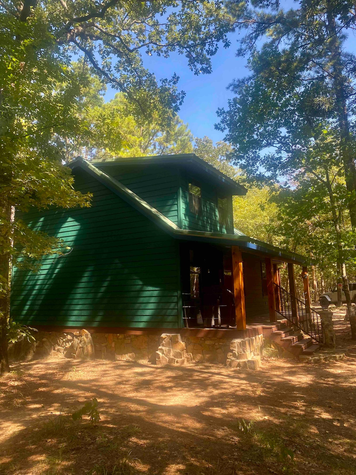 Sardis Lake Cabin私人露营地