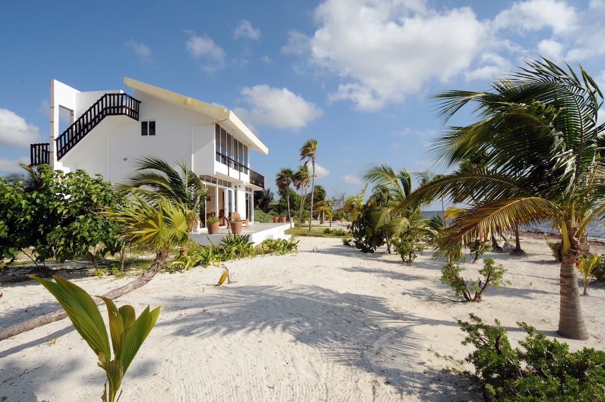 Casa Boungainvilla ，加勒比海景房