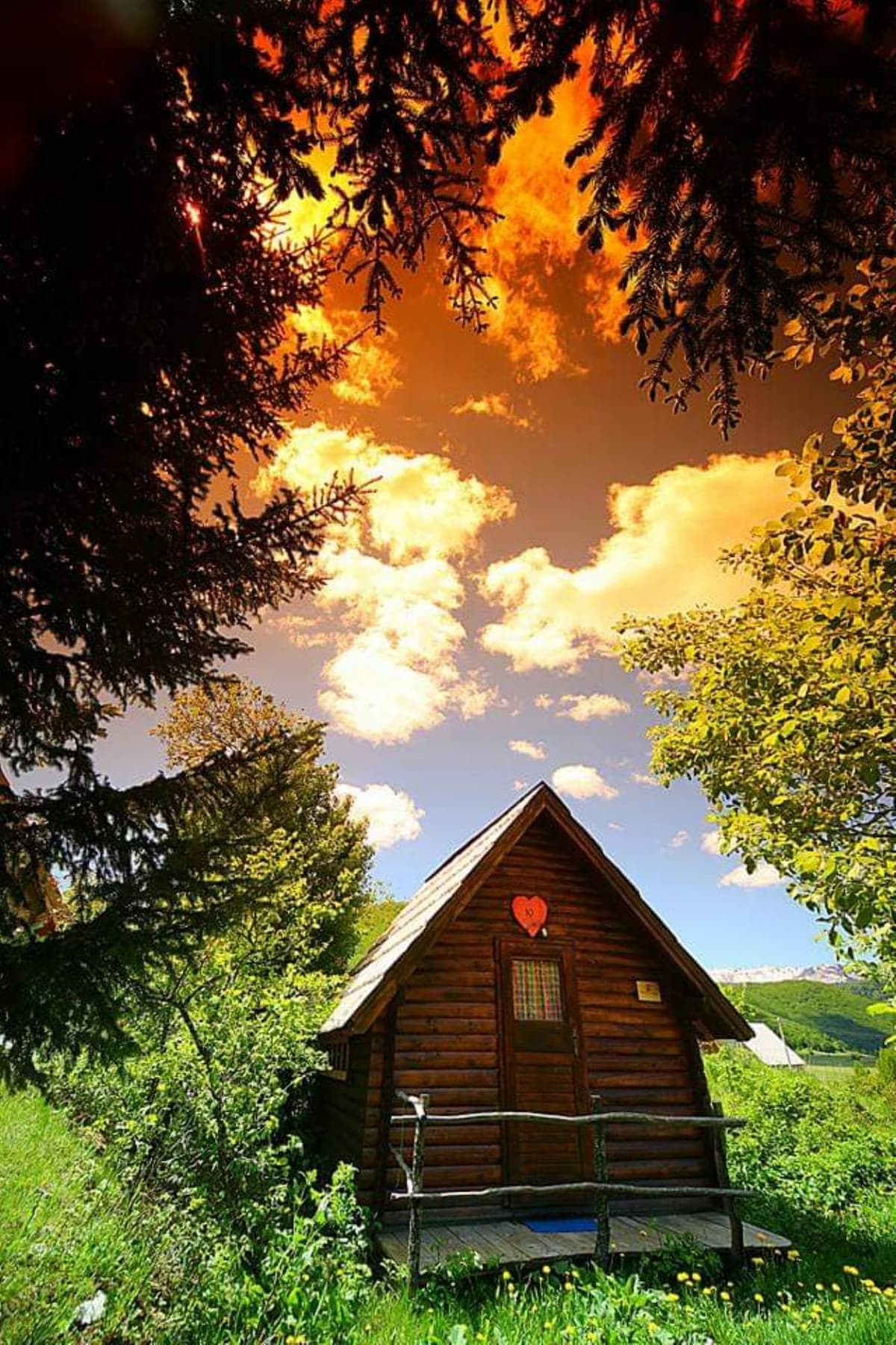 埃特诺·塞洛黑山·圆木屋