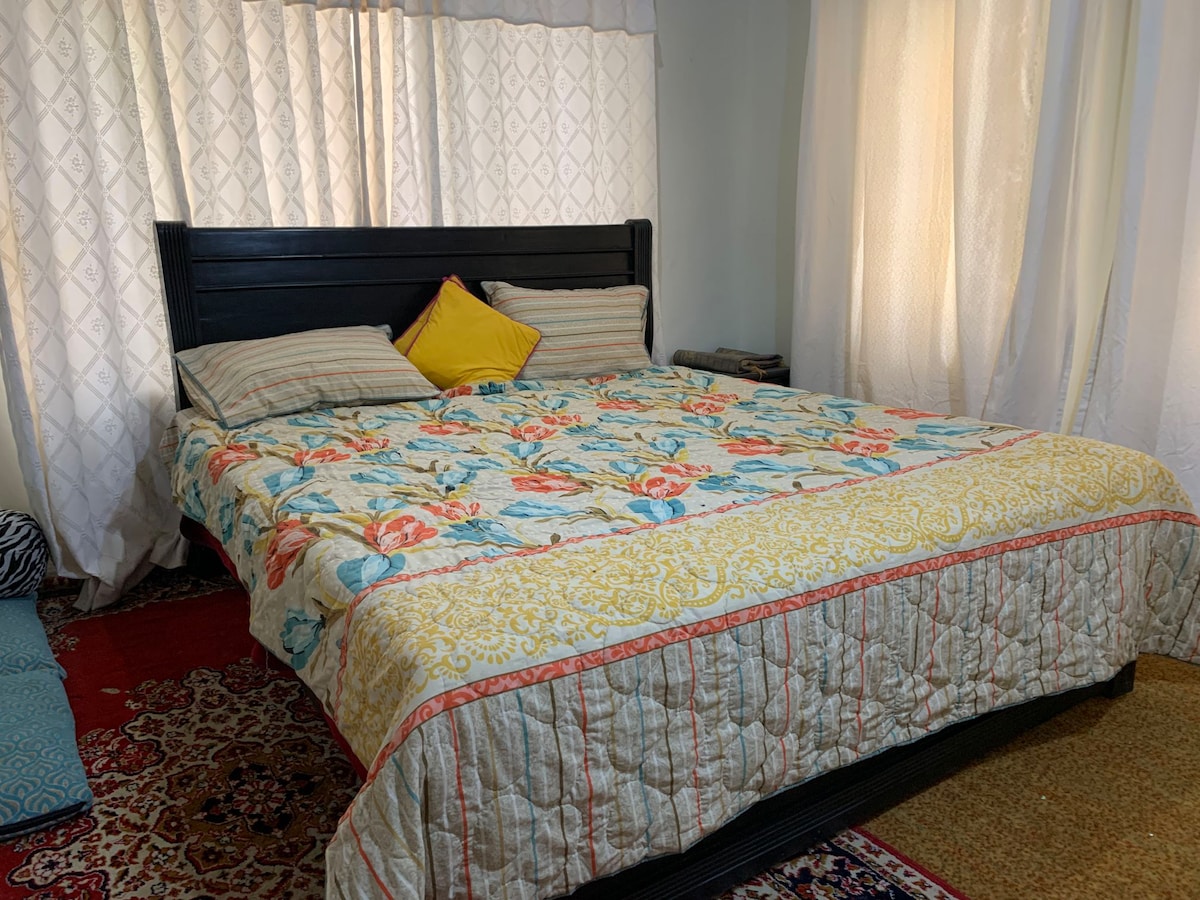 Pretty room at Karakorum Range