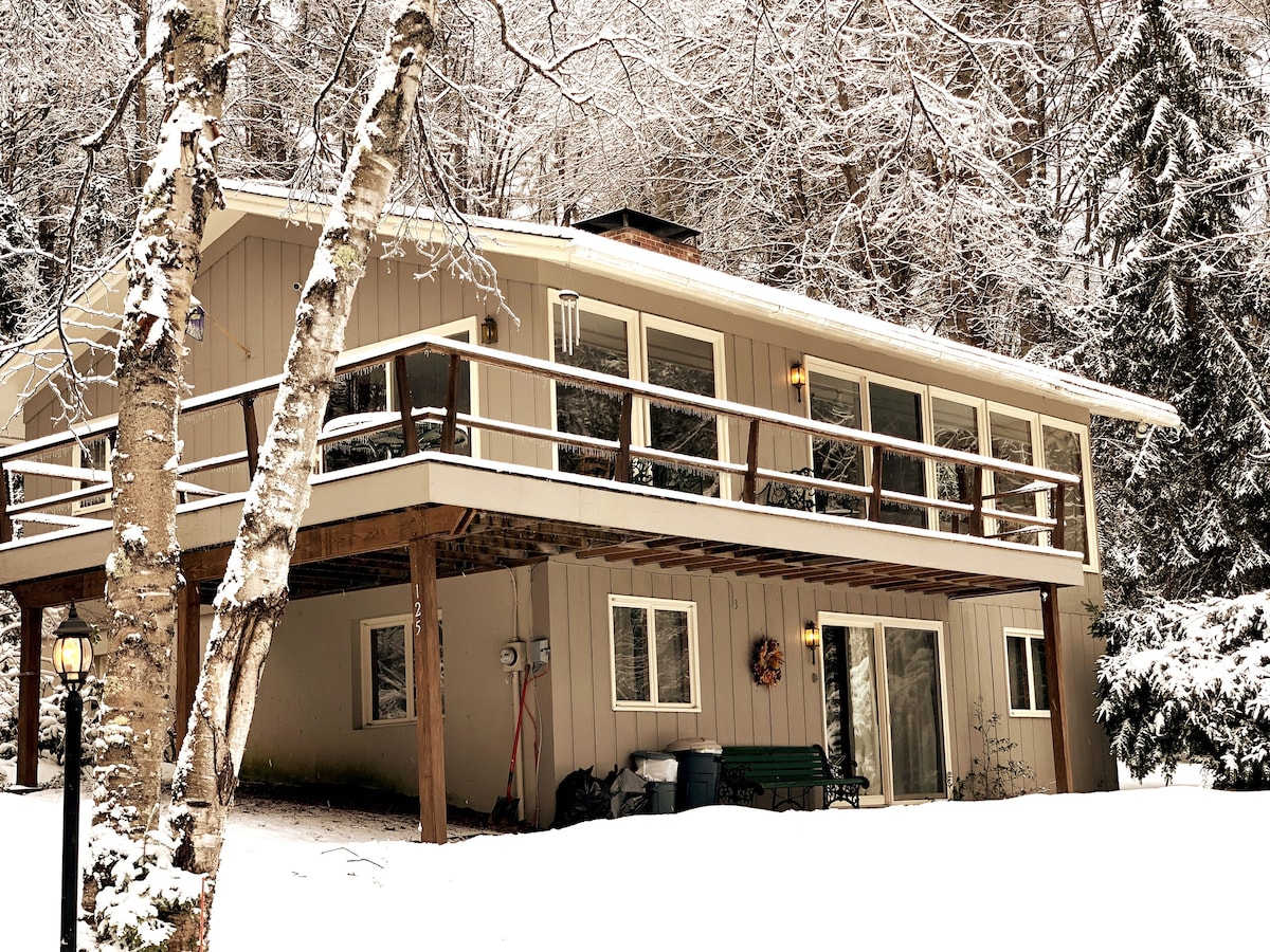 4卧室家庭滑雪屋，带无线网络、有线电视！