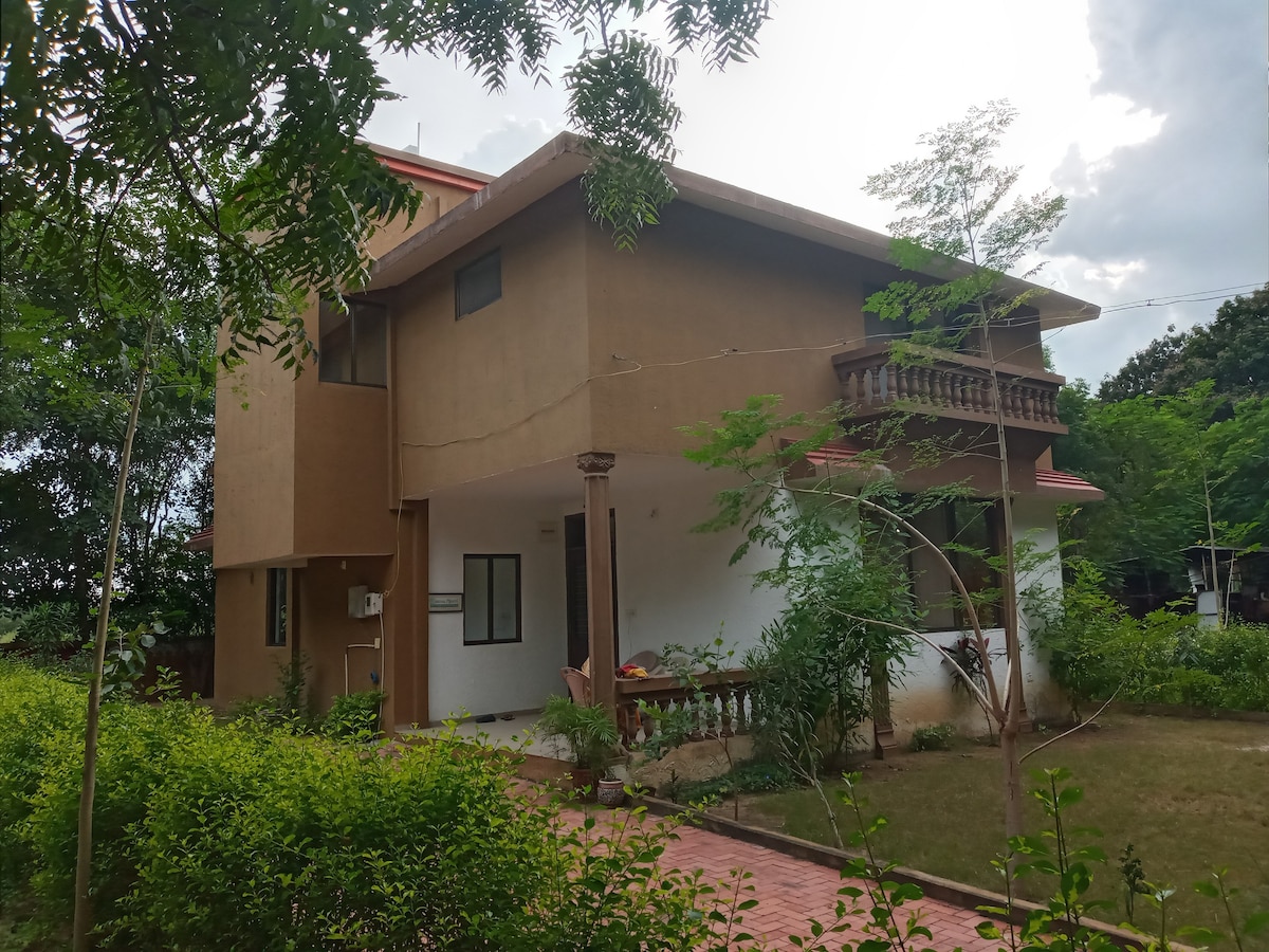 Home Stay Villa to Enjoy Nature Naturally.