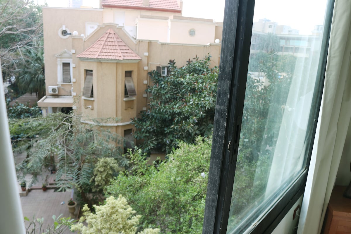 开罗ZAMALEK中心阳光明媚宽敞的单间公寓