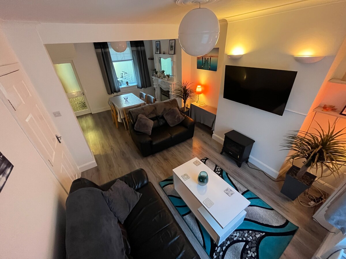 Home in Derry / Londonderry, 5 Min Walk From Uni