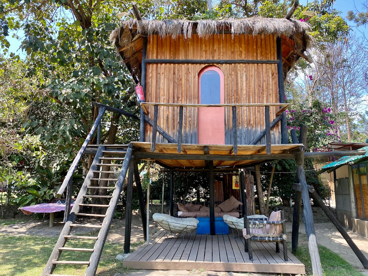 Treehouse by GuesthouseJane, Naivasha