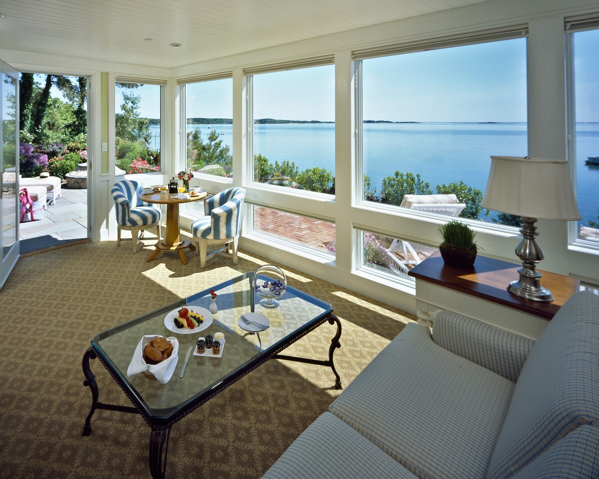 Wequassett Resort & Golf Club, Signature Jr. Suite