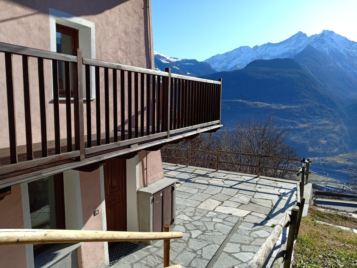 Appartamento con vista pazzesca sul Gran Paradiso