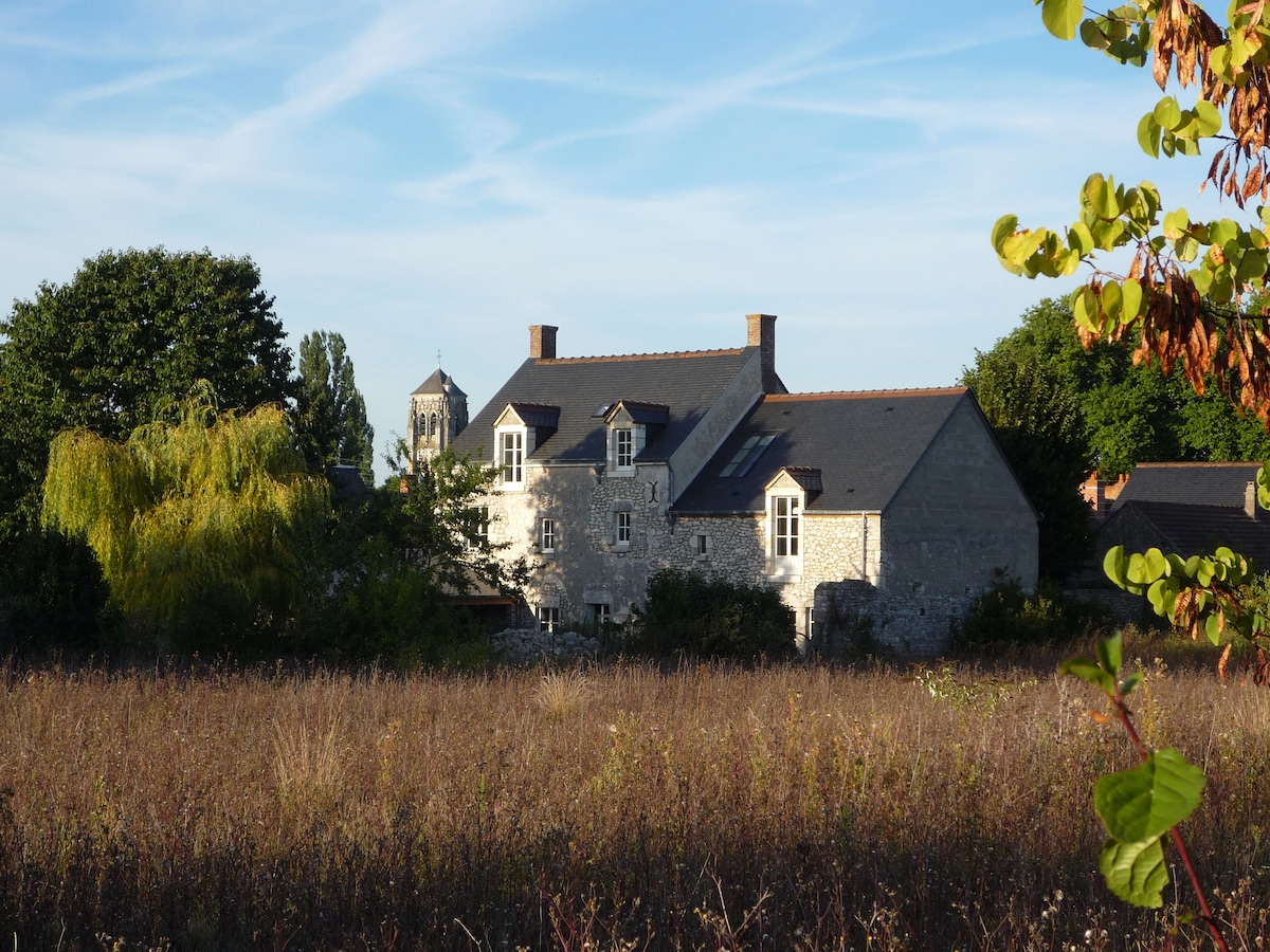 Eugénie 's House, Chantecaille家庭套房