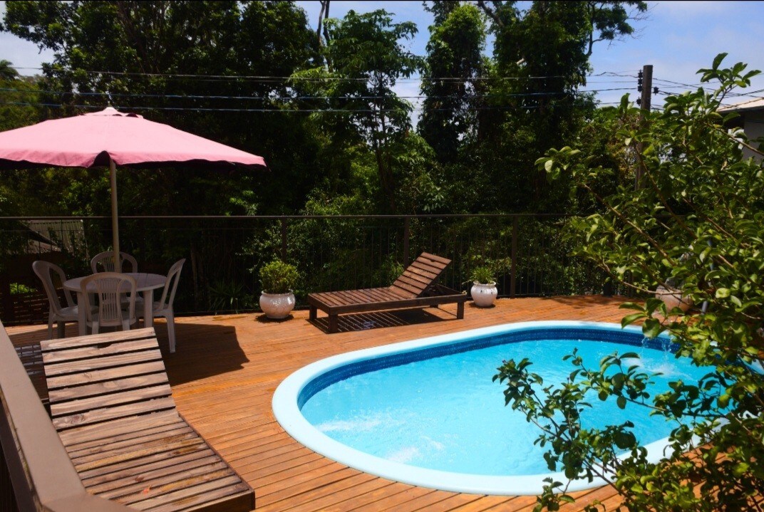 Bela casa com piscina na PRAIA BRAVA, FLORIPA !
