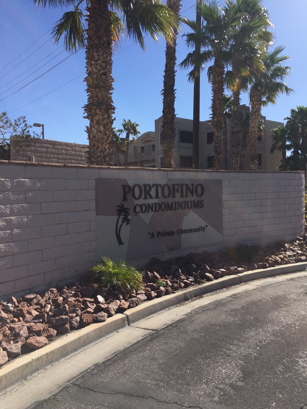 Laughlin Portofino仅限1个月租赁