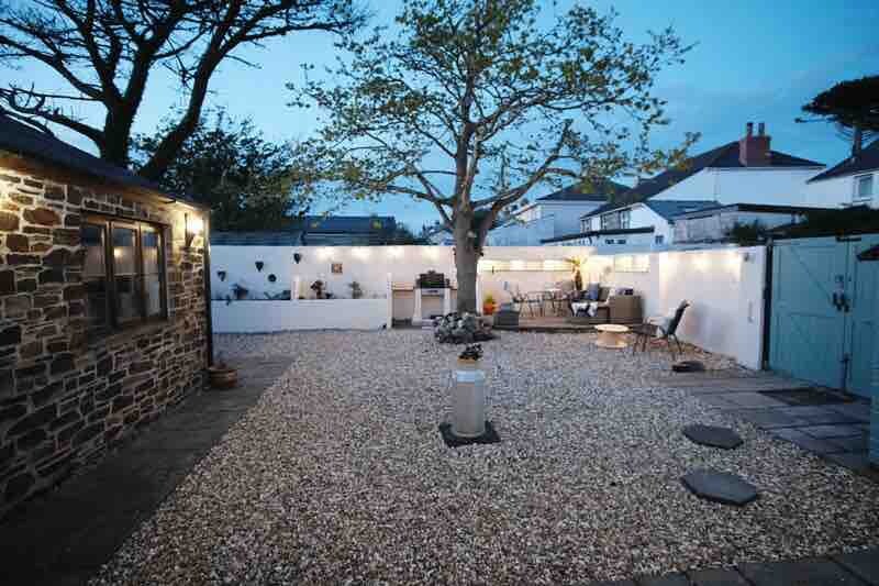 Barn conversion near Porthtowan