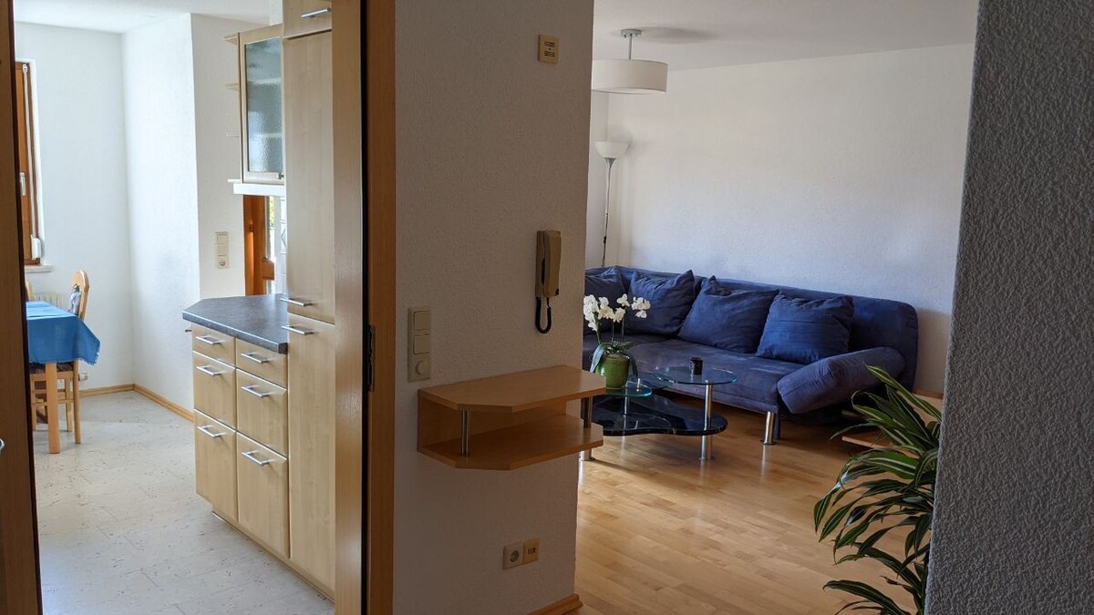 舒适的3卧室公寓，位于安静的住宅区内，靠近众多休闲活动
