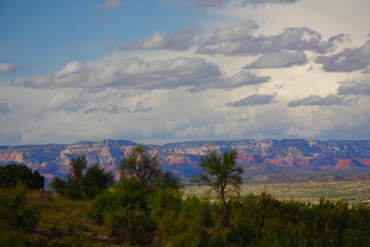 Roadrunner Studio/A Great Verde Valley Get -Away