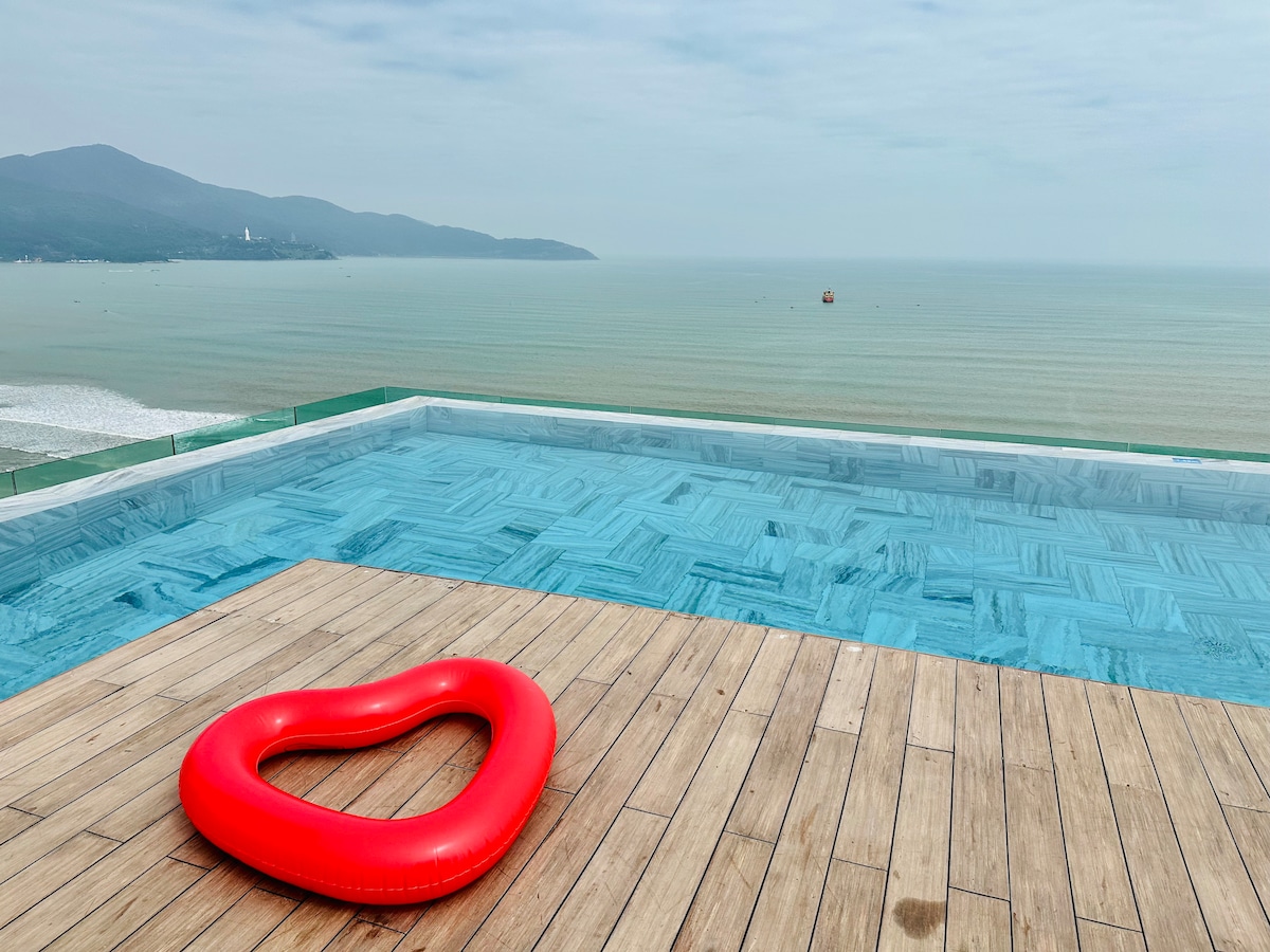 Splendid Studio Apt *Infinity pool *Gym.