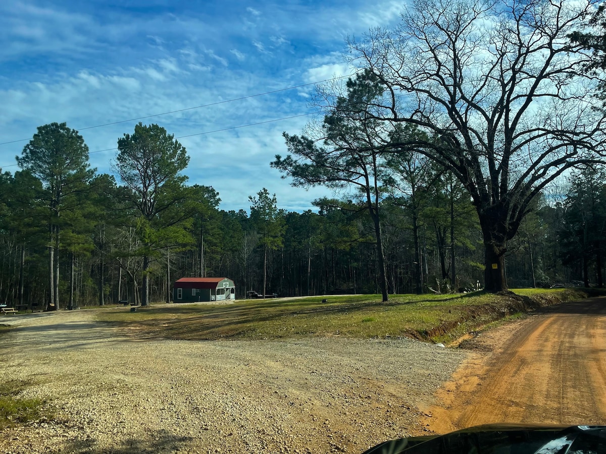 Cozy cabin near Lake O' Pines / Avinger