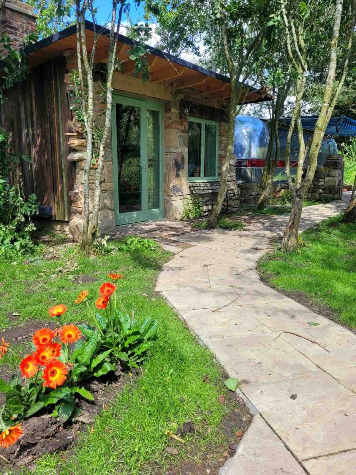 Lakeside Bothy - log burner and copper bath