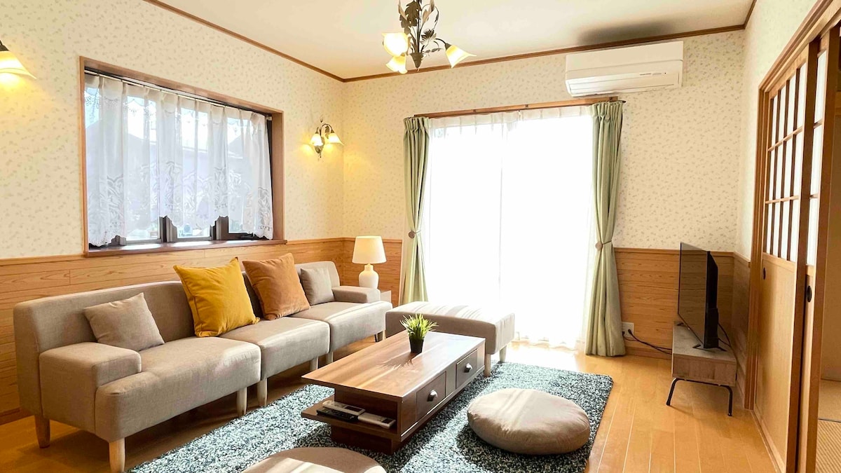 室内可看见美丽富士山！河口湖车站附近漂亮日式民宿！BEARHOUSE #2