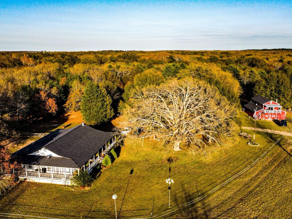 Alphin 's Red Barn & Venue