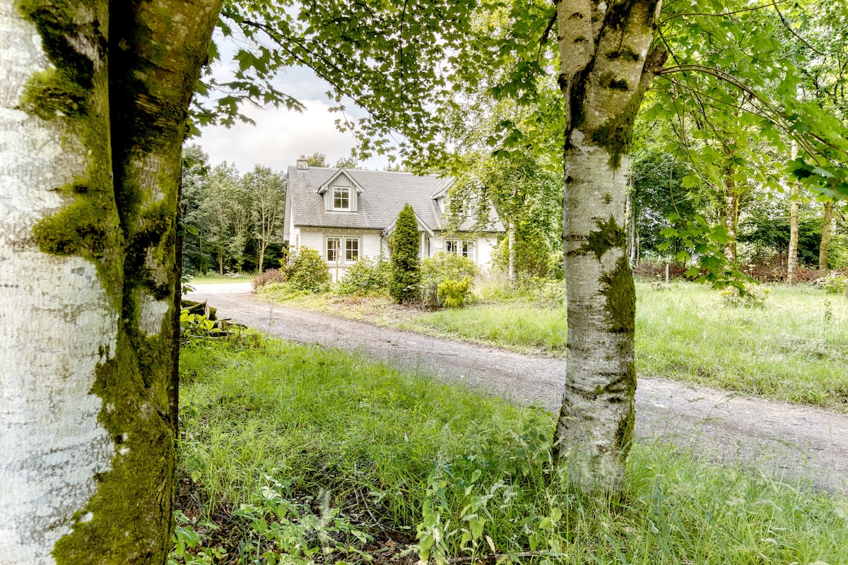 田园诗般的Woodland Lodge距离爱丁堡1小时