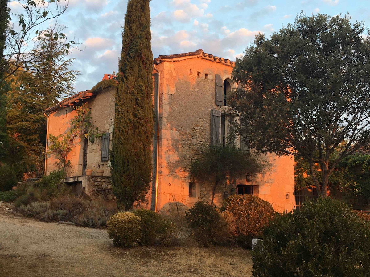 La petite bergerie du Mas, piscine, pleine nature