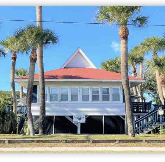 Original Edisto Beach Cottage, Across from Beach