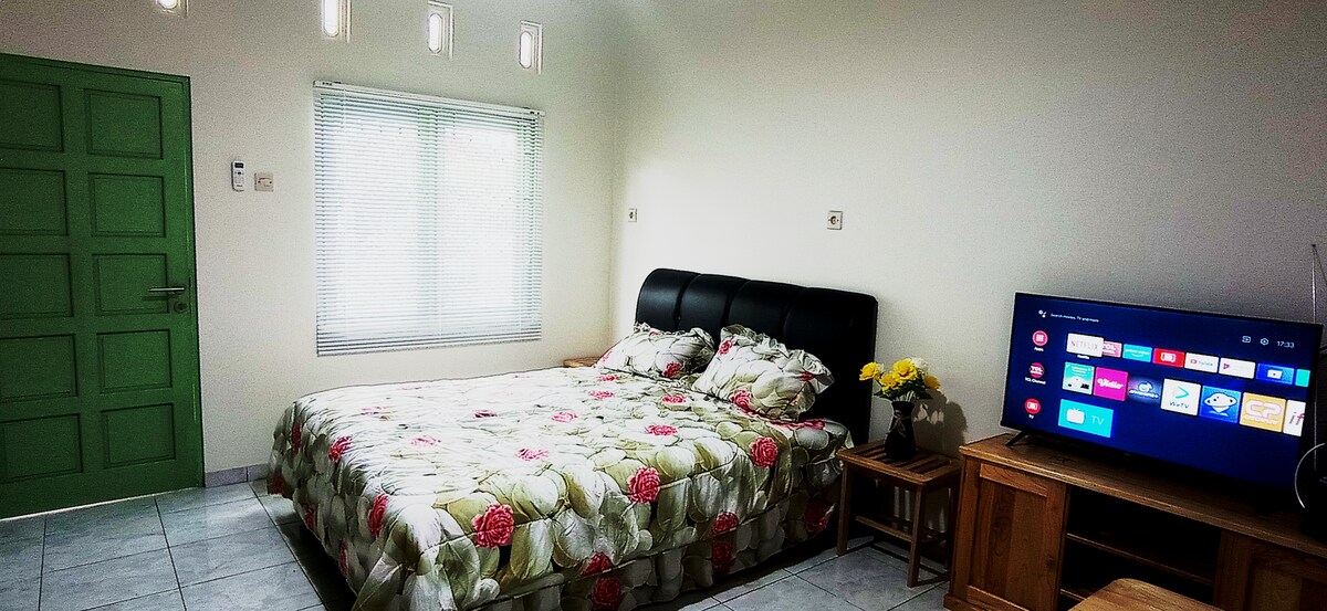 Seline renting house  best stay in central Borneo