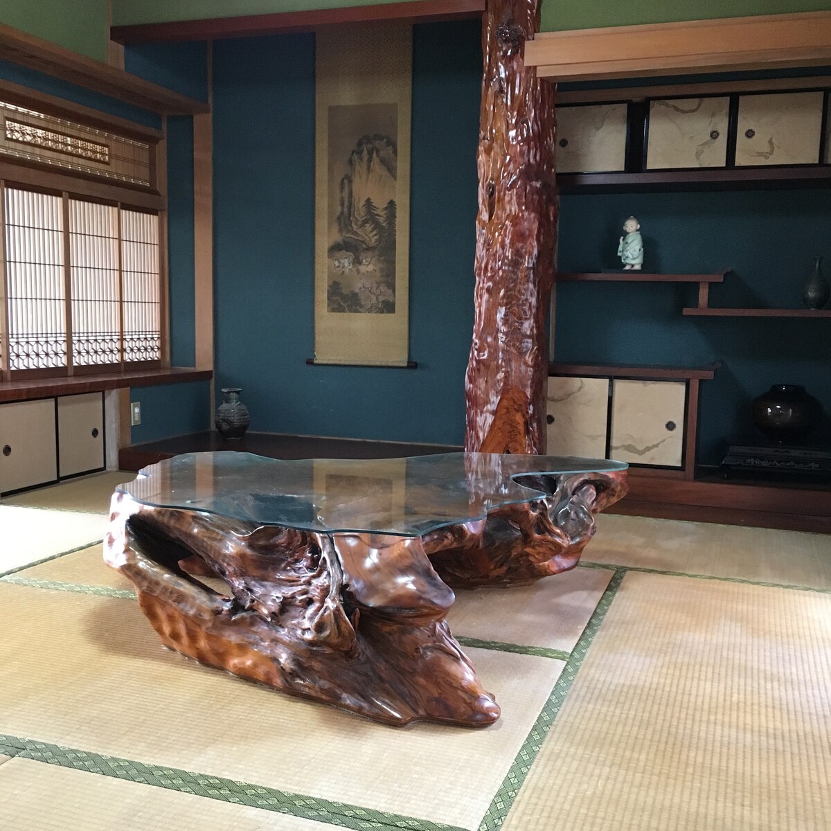 想在石垣（ Ishigaki ）和日式花园环绕的老房子里穿越时光，回到江户时代吗？