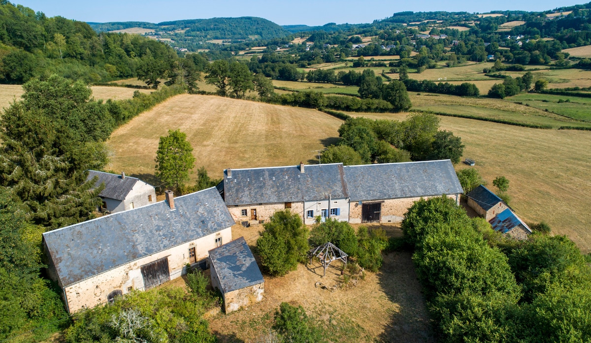 Les Bouaux, Lavena