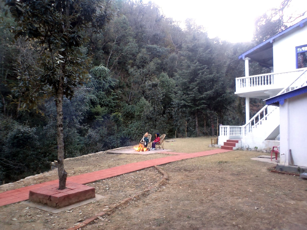 Jageshwar Jungle Lodge in Jageshwar, Almora