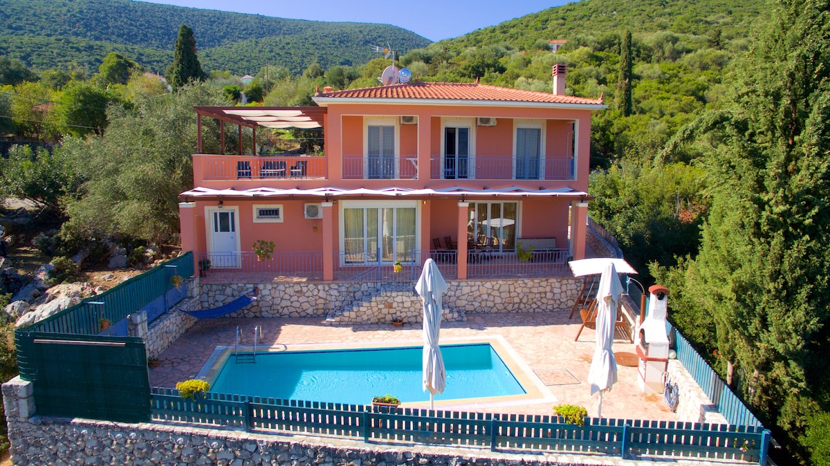 ASTONISHING SEA VIEW VILLA MARILENA